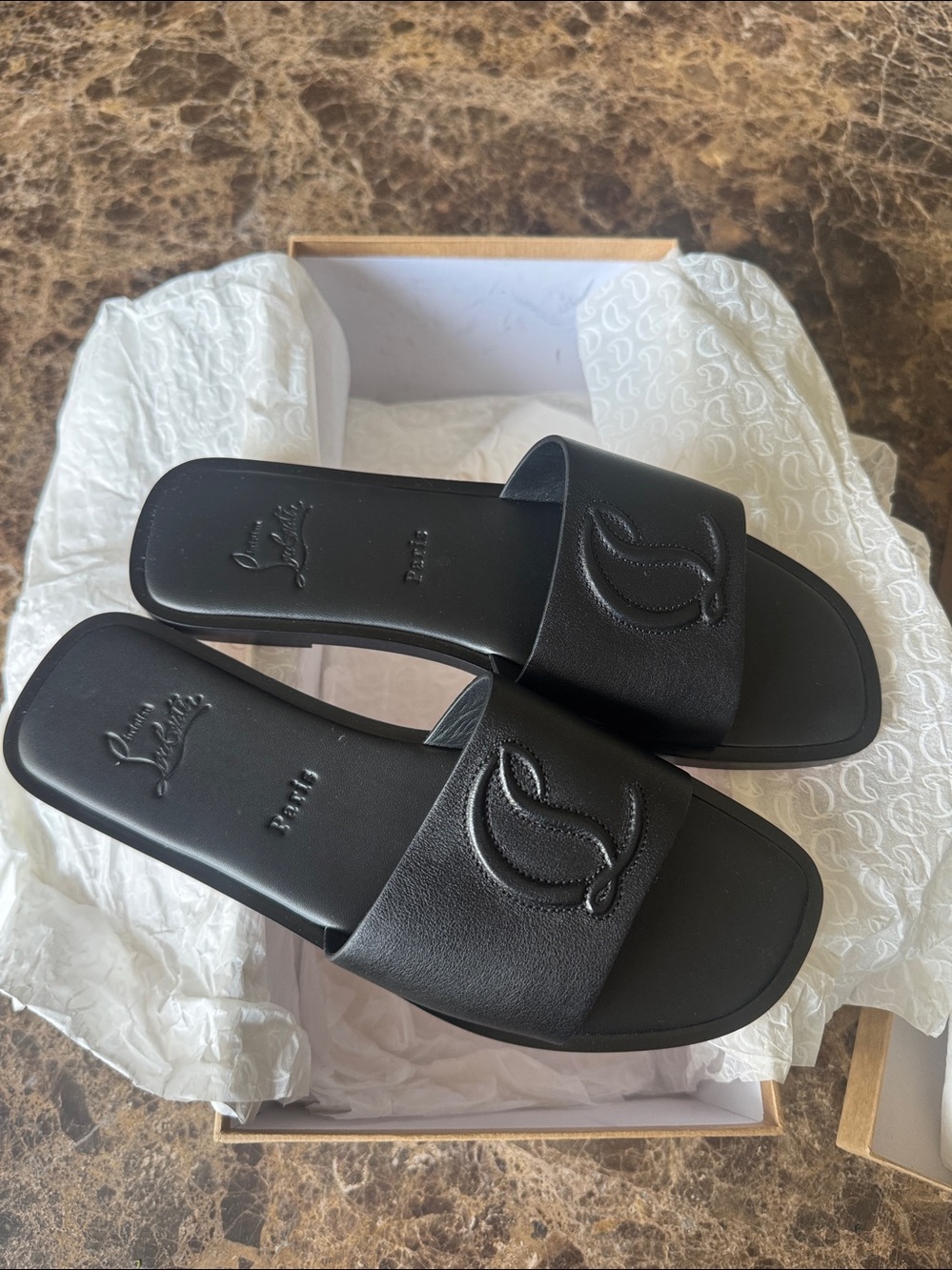 Christian Louboutin cl mule flat black leather logo sandal sz 38.5 - Picture 10 of 10